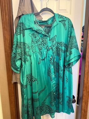 entro Teal Button-Up Dress with Black Leopard Print